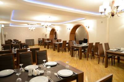 Qafqaz Yeddi Gozel Hotel